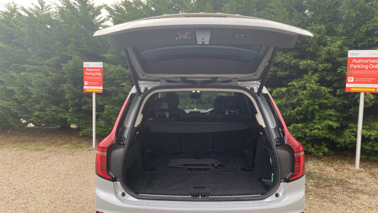 Volvo XC90 2.0 B5P Ultra Dark 5dr AWD Geartronic Petrol Estate